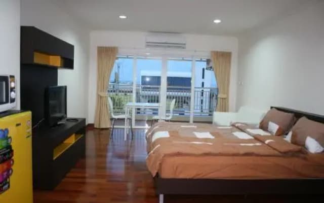 Hua Hin Baanklang Condo by Petch - photo 3