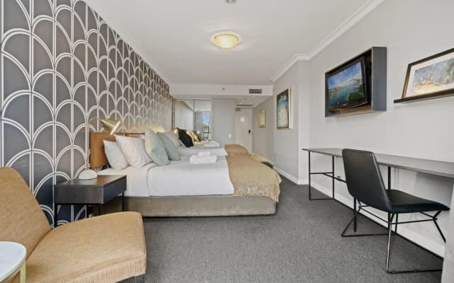 Boutique City Abode in Sydney - photo 3