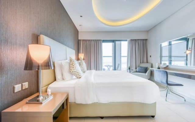 Cool Dubai Apt Next Burj Khalifa Design District - photo 4