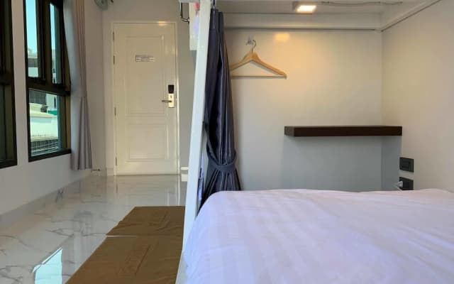 Rich8 Hostel - photo 3