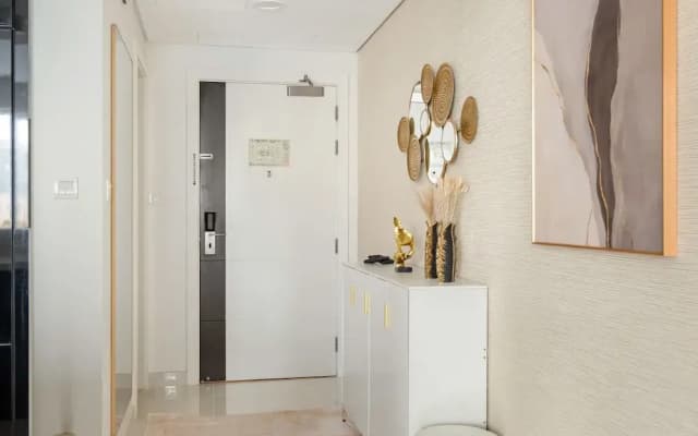 Damac Canal Views - 606 1BD - photo 4
