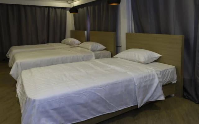 Siamhubbiz Hostel - photo 3