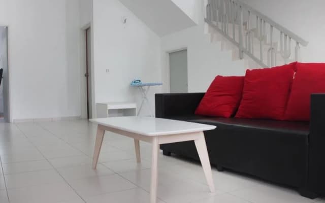 Southtree Holiday House - photo 2