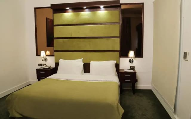 Spectra Inn Hotel Alexandria Road - photo 2
