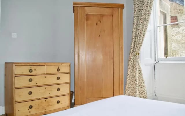 Lovely Grange Conservation Area Ground Flat - photo 2