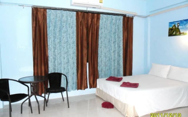 Sawasdee Guesthouse - photo 4
