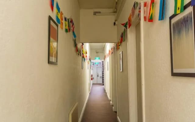 Richmond Private Rooms @ 151 Hoddle Homestay - photo 5