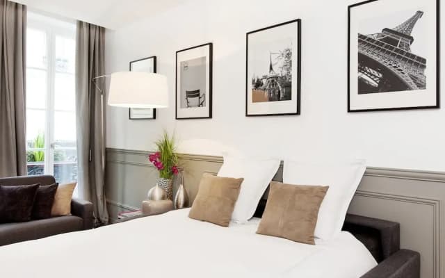 Luxury 3BR Gr-Boulevards I by Livinparis - photo 3