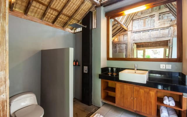 Outpost Ubud Bungalows - photo 3