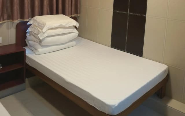 Prince Hotel - photo 3