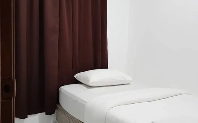 Anjung Apartment 3BR 1 - photo 4