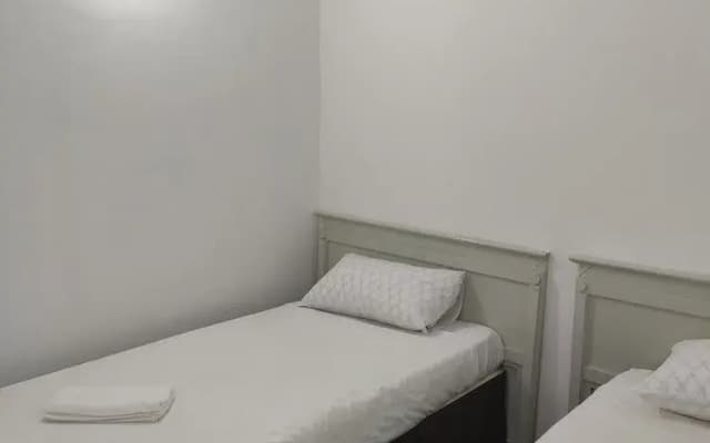 Sri Kencana Motel - photo 3