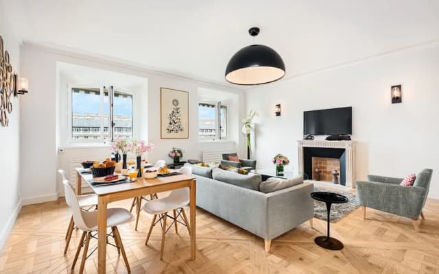 Palais Nouveau - Two Bedroom Condo - photo 3