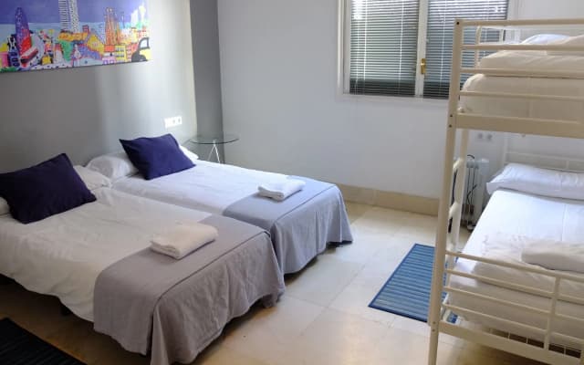 No Limit Hostel Central - photo 3