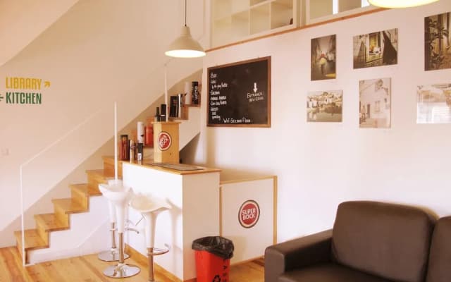 Inn Possible Lisbon Hostel - photo 2
