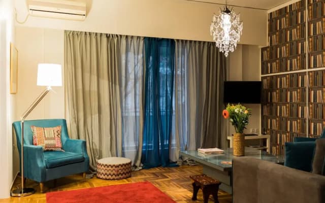 Modern - Vintage Apartment by Acropolis Museum - photo 3