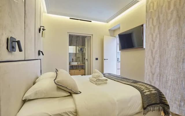 Incredible Le Marais Apartment With Terrace - photo 5