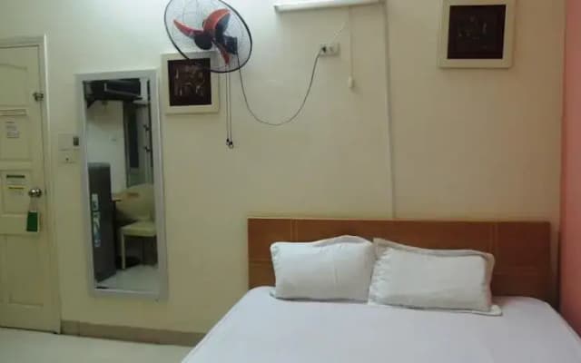 Noble Apartment -The Art - photo 2