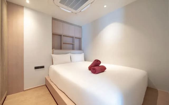 Sea View Chic Design 2BR Karon Condo 16C - photo 4