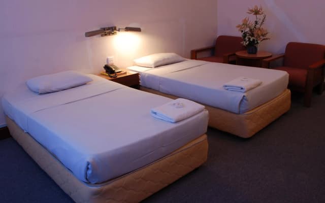 Hotel Meligai Kapit - photo 4
