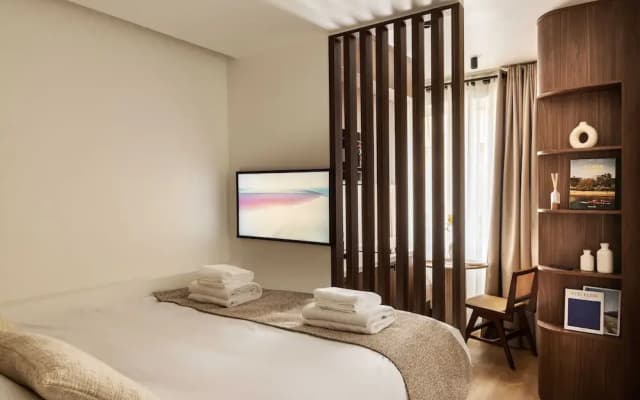 Magnificent Studio With A/C - 1P - Champs-elysees - photo 3