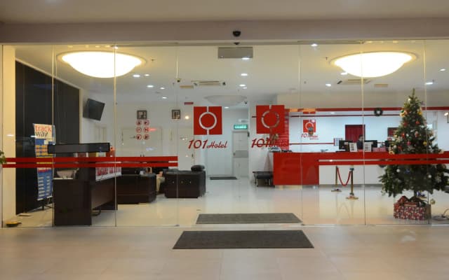 101 Hotel Bintulu - photo 2