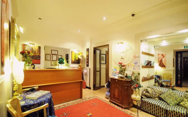 Hotel Sweet Home - photo 2