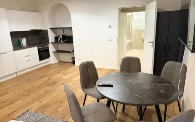 City Vienna Hirsch Apartment - photo 2