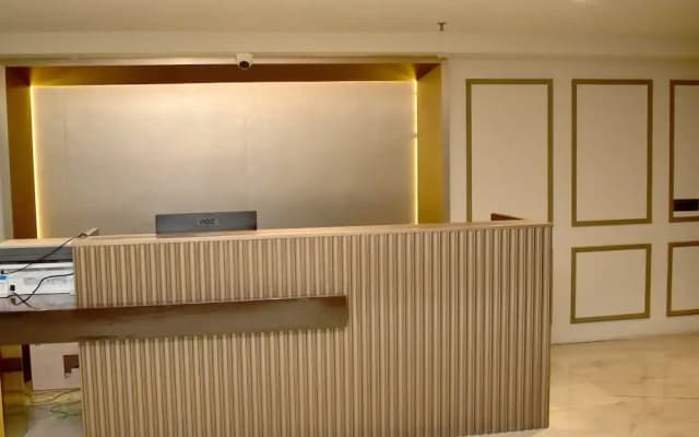 Qotel Signature Coleman Janakpuri - photo 2