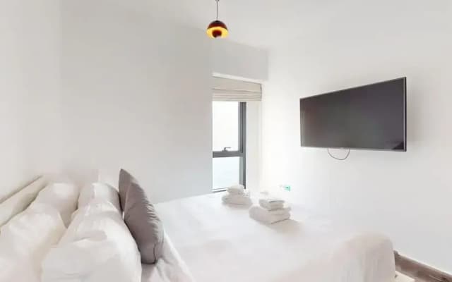 JLT - Icon Tower 1 1701 - photo 5