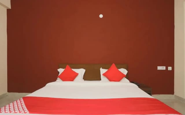 OYO 45288 Hotel 2 Yaars - photo 3