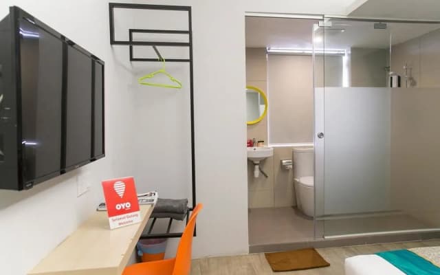 OYO 170 Dejaya Hotel - photo 4