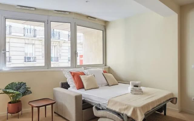 Elegant Apartment St Germain des Pres Luxembourg Park - photo 5