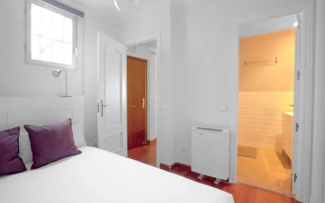 Chueca Barbieri City Center - photo 3