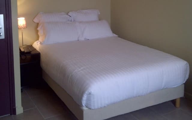 Hôtel Montmartre - photo 2