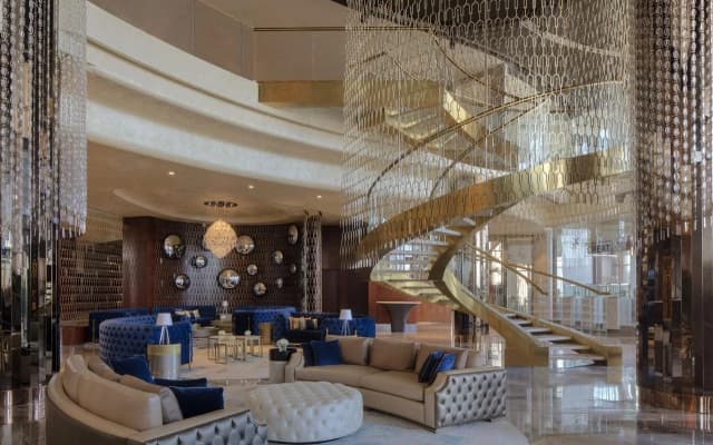 Paramount Dubai Hotel - photo 2
