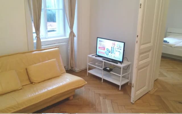 Sobieski City Apartment 9 - photo 5