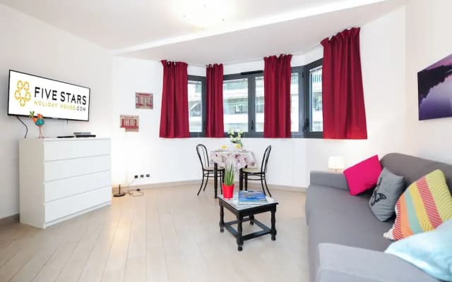 Studio Orange Five Stars Holiday House - photo 4