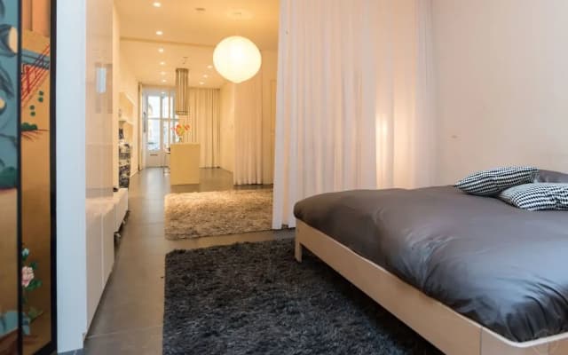 White Room Apartment - photo 5