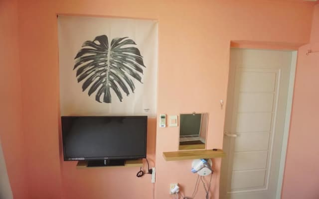 Tiara Guesthouse - Hostel - photo 2