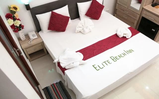 Elite Beach Inn - photo 2