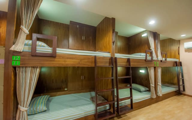 Full House Khaosan - Hostel - photo 5