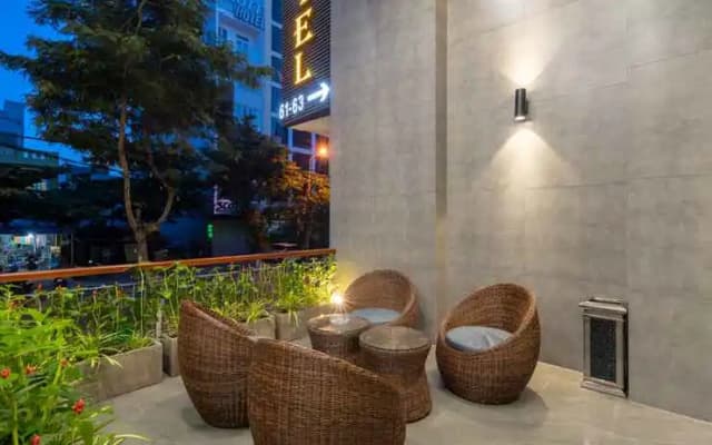 Yes Hotel Danang - photo 2