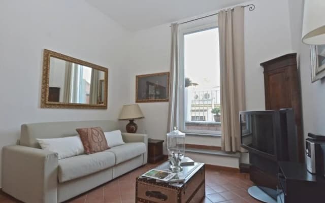 Spanish Steps Corner - photo 2