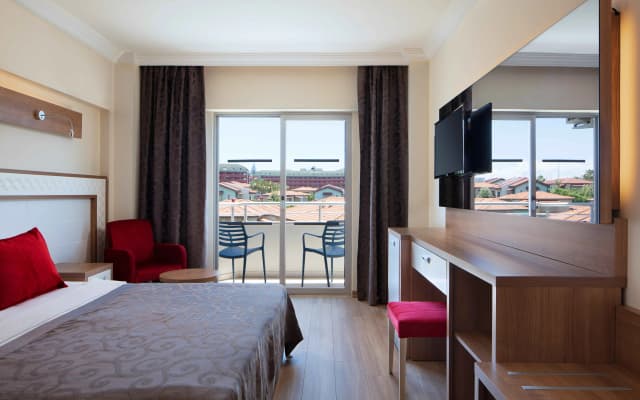 Galeri Resort Hotel - photo 4