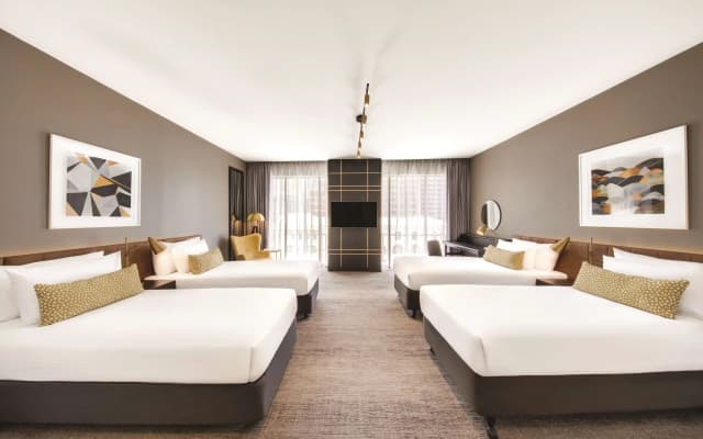 Vibe Hotel Sydney - photo 3