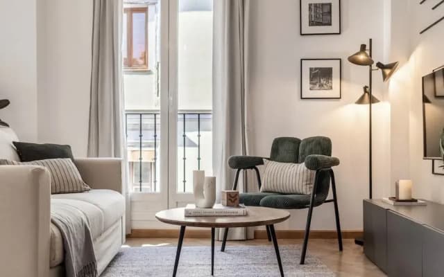 Bowie - 1 Bedroom Pool in Chueca - photo 2