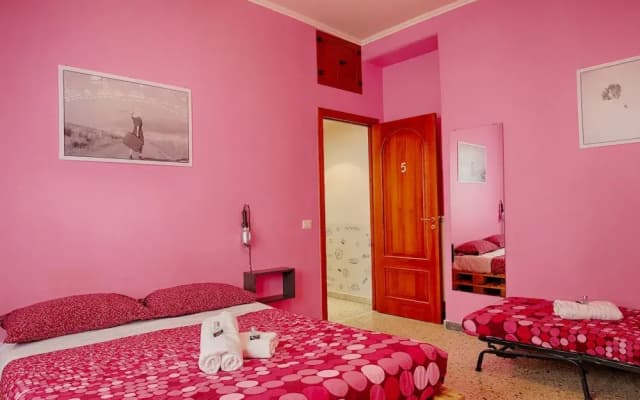 Cuma Guesthouse - photo 4