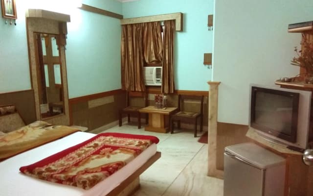 Cottage Crown Plaza - photo 3