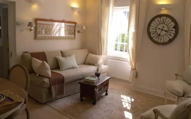 London Perfect-cornwall - photo 2